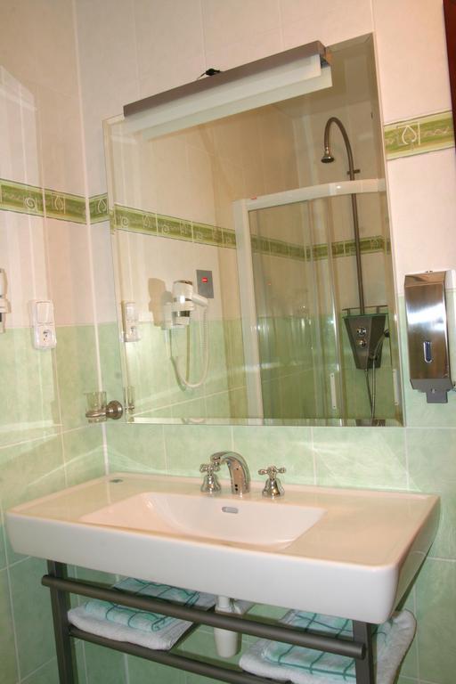 Camping Oase Praha Hotel Zlatniky  Room photo