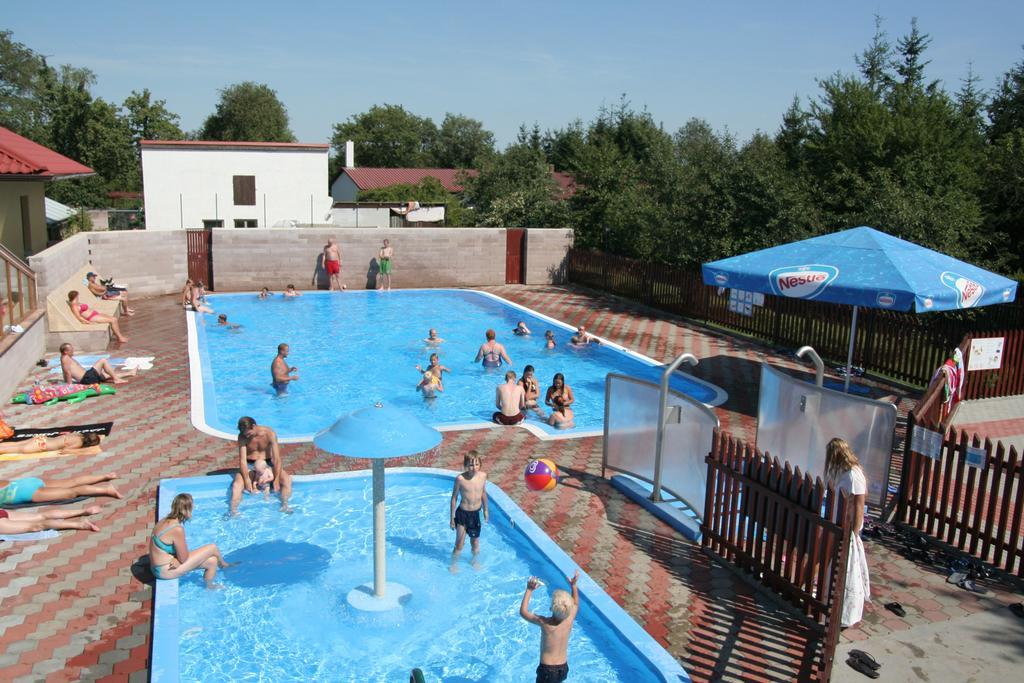 Camping Oase Praha Hotel Zlatniky  Exterior photo